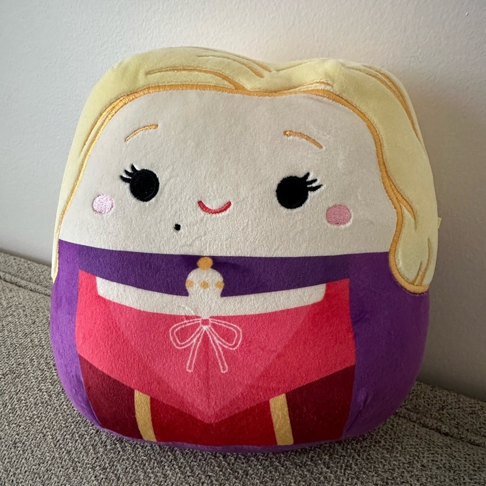 8" Disney Squishmallow Hocus Pocus SARAH Sanderson new no tags